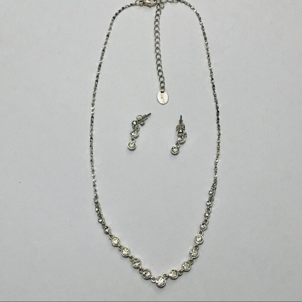 Claire's Silver toned, faux diamond set